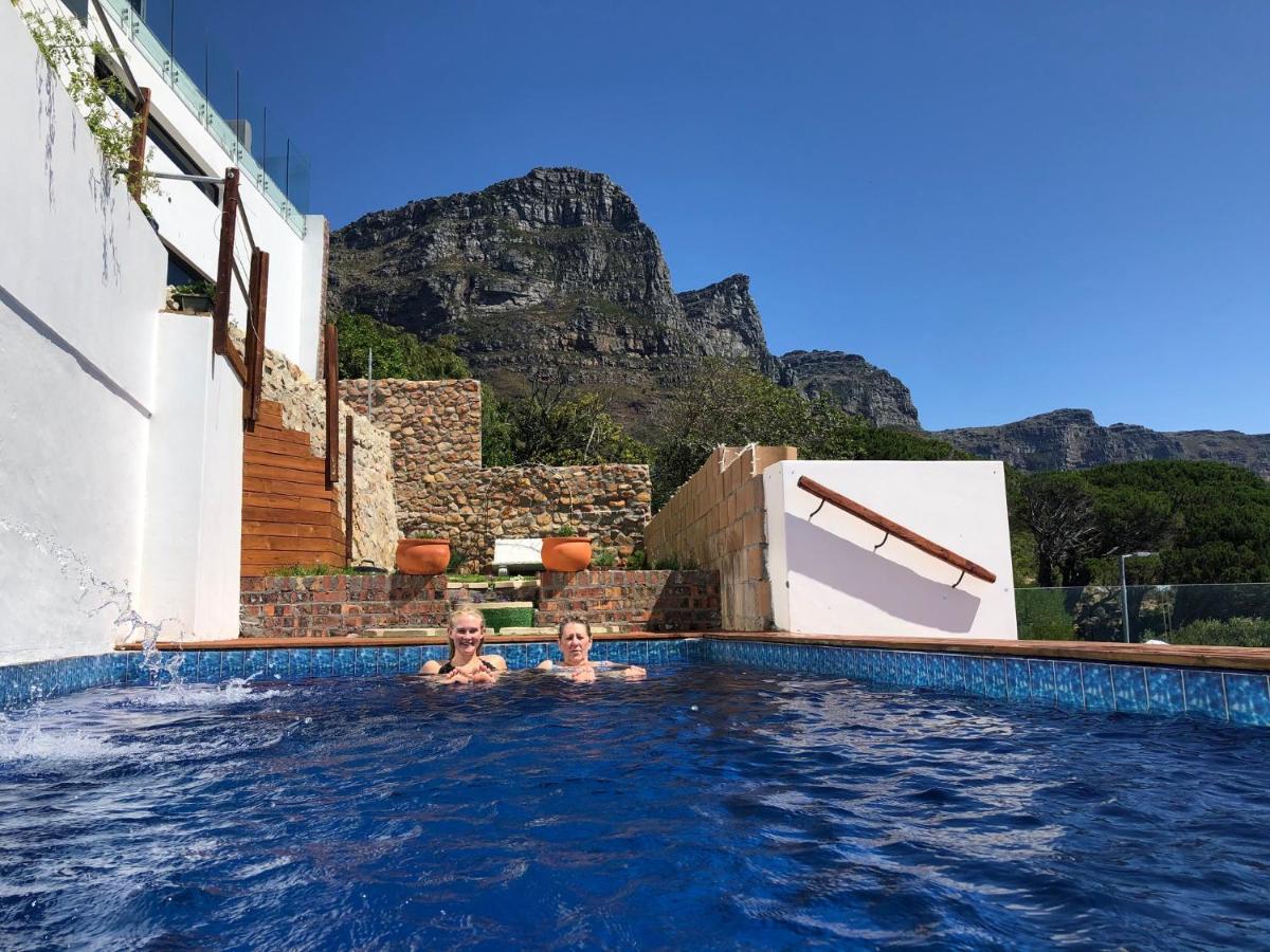 Camps Bay Blue Self-Catering Studios Ciudad del Cabo Exterior foto