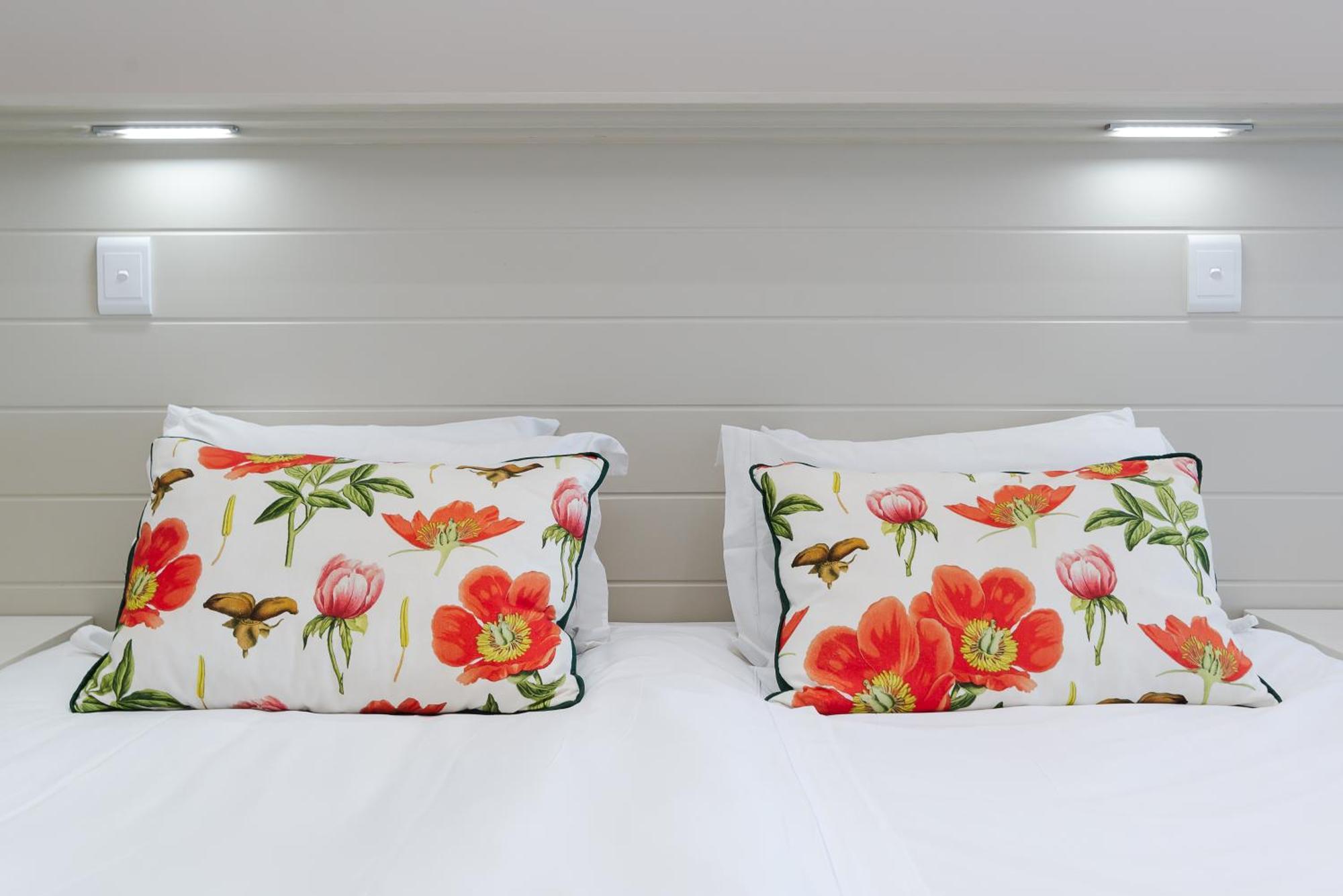 Camps Bay Blue Self-Catering Studios Ciudad del Cabo Exterior foto