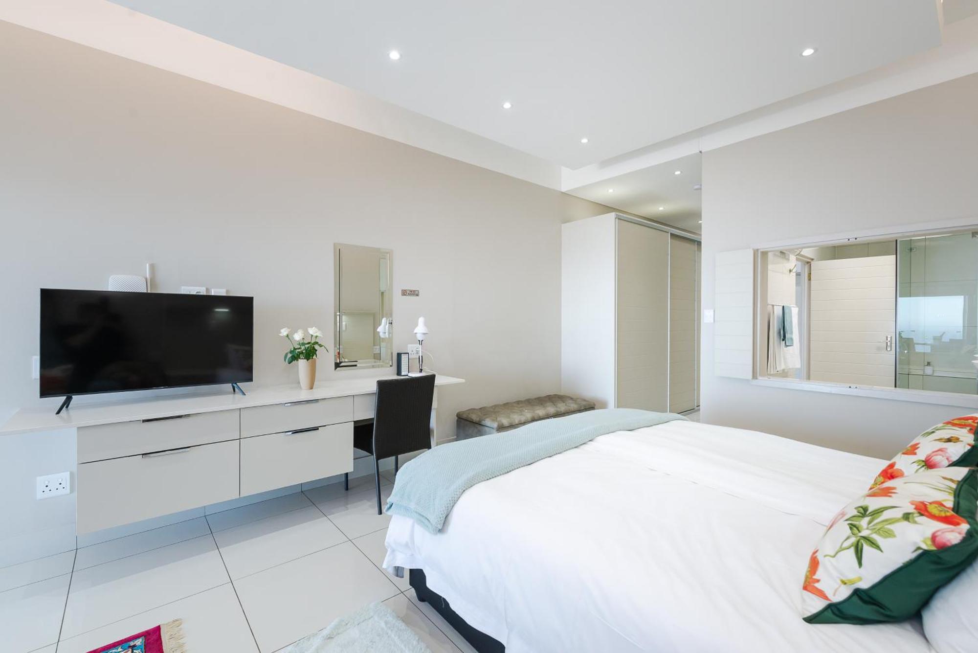 Camps Bay Blue Self-Catering Studios Ciudad del Cabo Exterior foto